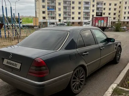 Mercedes-Benz C 280 1996 года за 2 800 000 тг. в Астана – фото 4