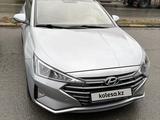 Hyundai Elantra 2020 года за 7 200 000 тг. в Семей – фото 2