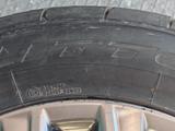 Комплект резины с дисками на Lexus 570.285/50 R20.116H за 650 000 тг. в Рудный – фото 5