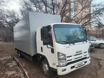 Isuzu  Elf (N-series) 2013 года за 14 900 000 тг. в Алматы