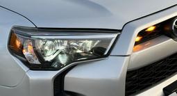 Toyota 4Runner 2019 годаүшін21 000 000 тг. в Алматы – фото 3