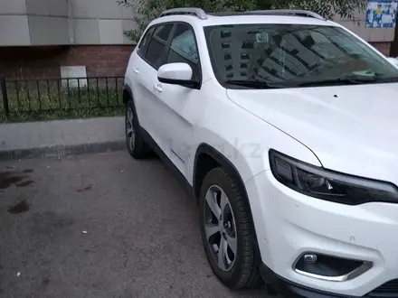 Jeep Cherokee 2020 года за 16 500 000 тг. в Караганда – фото 3