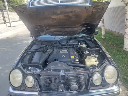 Mercedes-Benz E 280 1998 года за 3 650 000 тг. в Алматы – фото 10