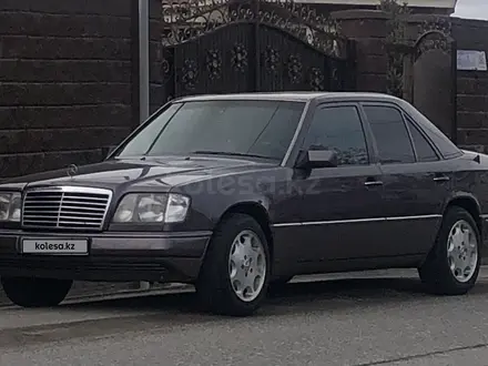 Mercedes-Benz E 320 1995 года за 4 600 000 тг. в Талдыкорган – фото 6