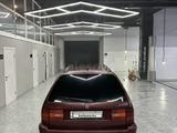 Volkswagen Passat 1994 годаүшін1 850 000 тг. в Семей – фото 3
