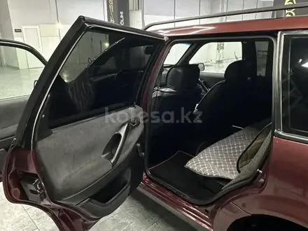 Volkswagen Passat 1994 года за 1 850 000 тг. в Семей – фото 10