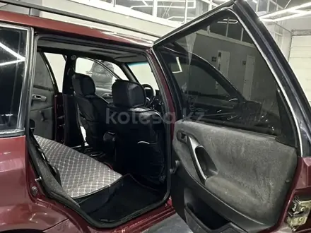 Volkswagen Passat 1994 года за 1 850 000 тг. в Семей – фото 13