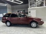 Volkswagen Passat 1994 годаүшін1 850 000 тг. в Семей – фото 5