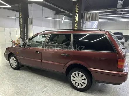 Volkswagen Passat 1994 года за 1 850 000 тг. в Семей – фото 7