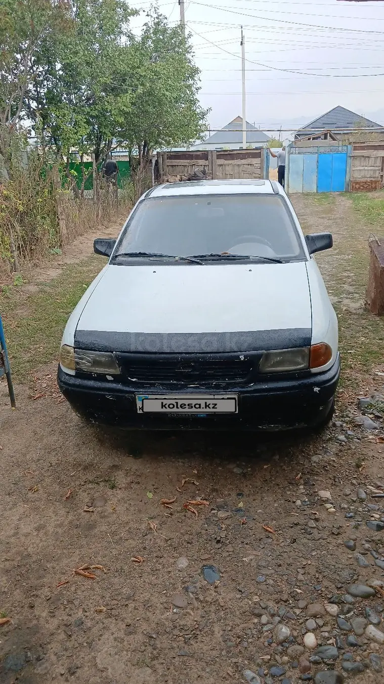 Opel Astra, 1992