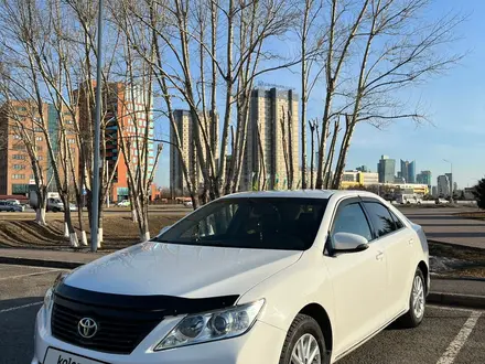 Toyota Camry 2014 года за 7 900 000 тг. в Астана