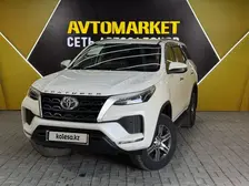 Toyota Fortuner, 2021