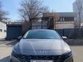 Hyundai Elantra 2021 годаfor12 200 000 тг. в Алматы – фото 2