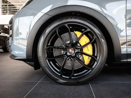 Porsche Cayenne Coupe Turbo GT 2025 года за 183 300 000 тг. в Алматы – фото 8