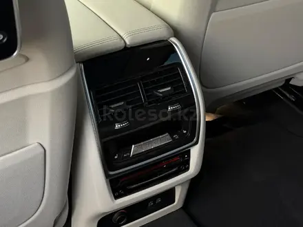 BMW X7 XDrive 40i 2023 года за 39 000 000 тг. в Алматы – фото 26