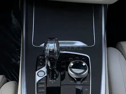 BMW X7 XDrive 40i 2023 года за 39 000 000 тг. в Алматы – фото 29