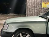 Mercedes-Benz E 230 1992 годаүшін1 150 000 тг. в Алматы