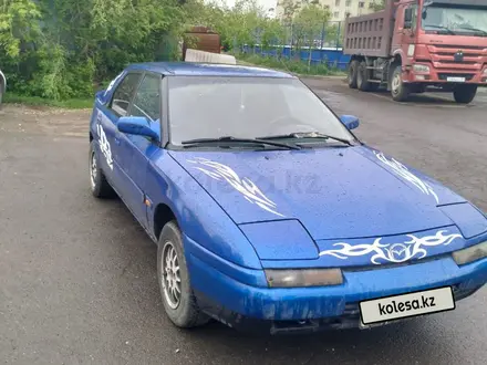 Mazda 323 1992 года за 1 300 000 тг. в Астана – фото 2