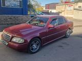 Mercedes-Benz C 180 1994 года за 1 000 000 тг. в Караганда