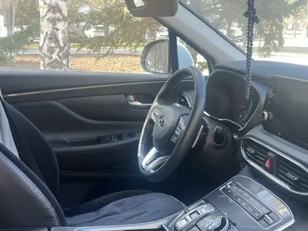 Hyundai Santa Fe 2022 года за 14 500 000 тг. в Павлодар – фото 5