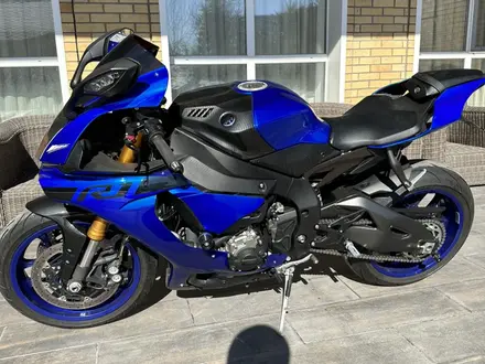 Yamaha  YZF-R1 2018 года за 7 000 000 тг. в Астана – фото 13