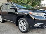 Toyota Highlander 2013 года за 15 300 000 тг. в Шымкент