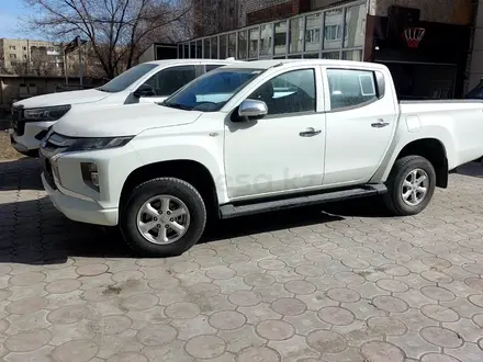 Mitsubishi L200 2023 года за 13 500 000 тг. в Семей