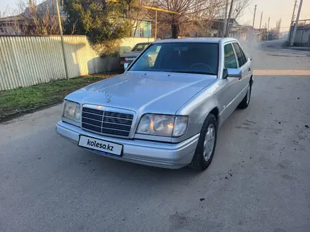 Mercedes-Benz E 280 1993 года за 2 900 000 тг. в Алматы – фото 5