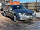 Mercedes-Benz E 270 2004 годаүшін5 700 000 тг. в Караганда – фото 4