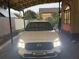 Hyundai Santa Fe 2023 года за 18 500 000 тг. в Алматы