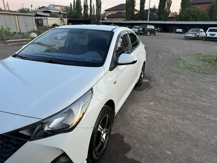 Hyundai Accent 2020 года за 6 890 000 тг. в Экибастуз – фото 11