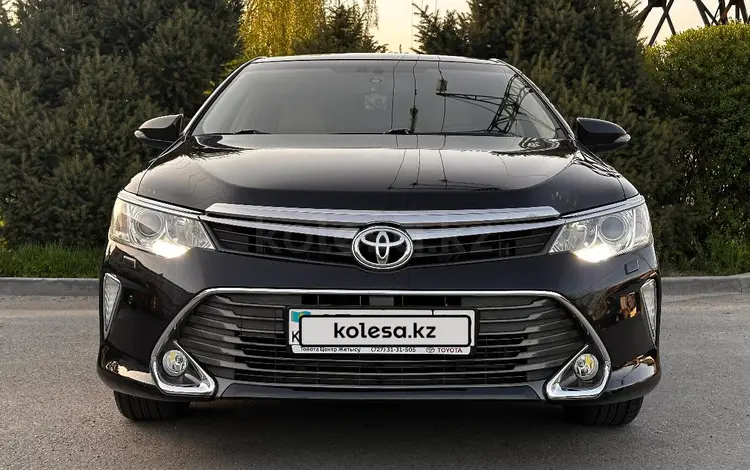 Toyota Camry 2015 годаүшін10 600 000 тг. в Алматы