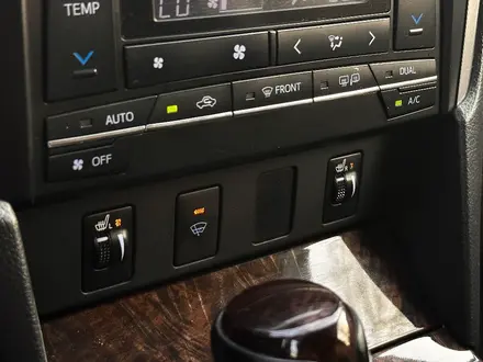Toyota Camry 2015 года за 10 600 000 тг. в Алматы – фото 14