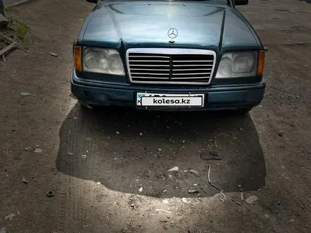 Mercedes-Benz E 220 1993 года за 1 600 000 тг. в Туркестан – фото 5
