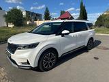 Kia Carnival 2023 года за 18 000 000 тг. в Астана