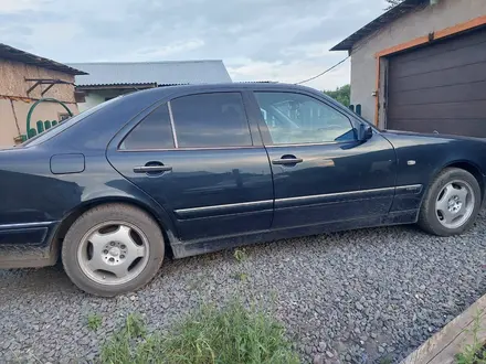 Mercedes-Benz E 280 1999 года за 4 500 000 тг. в Караганда – фото 4