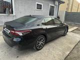 Toyota Camry 2023 года за 19 000 000 тг. в Алматы – фото 3