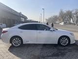 Lexus ES 300h 2013 года за 10 400 000 тг. в Алматы – фото 2