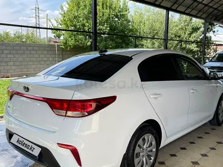 Kia Rio 2019 года за 8 000 000 тг. в Шымкент – фото 4