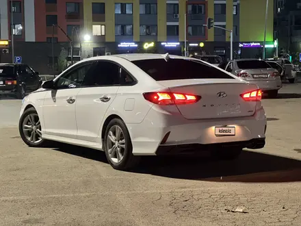 Hyundai Sonata 2018 года за 8 000 000 тг. в Астана – фото 3