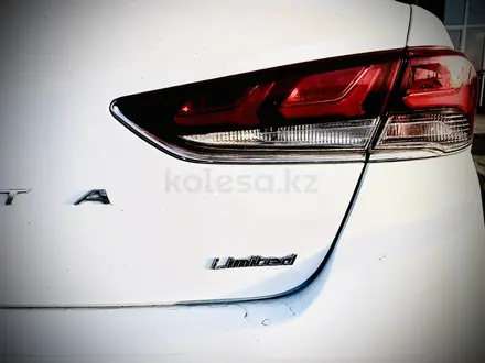 Hyundai Sonata 2018 года за 8 000 000 тг. в Астана – фото 16