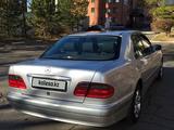 Mercedes-Benz E 200 1999 года за 4 000 000 тг. в Петропавловск – фото 5