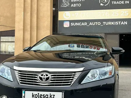 Toyota Camry 2013 года за 10 200 000 тг. в Туркестан – фото 2