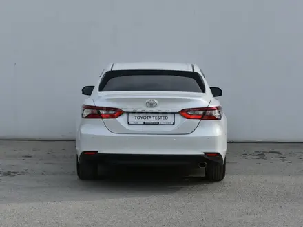 Toyota Camry 2023 года за 14 400 000 тг. в Атырау – фото 7