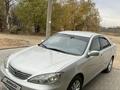 Toyota Camry 2005 года за 5 800 000 тг. в Актобе – фото 3