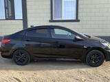 Hyundai Solaris 2012 года за 2 250 000 тг. в Атырау – фото 3