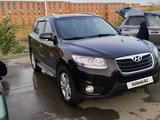 Hyundai Santa Fe 2011 года за 5 500 000 тг. в Актобе – фото 2