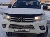 Toyota Hilux 2018 года за 9 000 000 тг. в Атырау