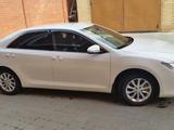 Toyota Camry 2015 годаfor10 222 222 тг. в Актобе – фото 3