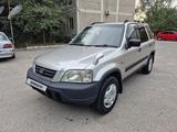 Honda CR-V 1997 годаүшін3 100 000 тг. в Алматы